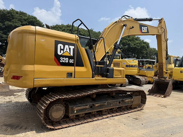 CAT 320-07B - Pelle sur chenille: photos 5 CAT 320-07B - Pelle sur chenille: photos 5