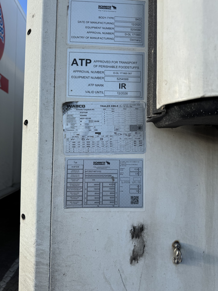 SCHMITZ Meat Rails ThermoKing - Semi-remorque frigorifique: photos 4 SCHMITZ Meat Rails ThermoKing - Semi-remorque frigorifique: photos 4
