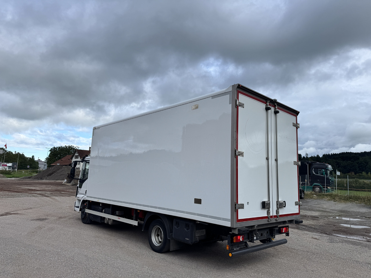 IVECO 80E190 Eurocargo Kühlkoffer (Partikelfilter defekt) - Camion frigorifique: photos 3 IVECO 80E190 Eurocargo Kühlkoffer (Partikelfilter defekt) - Camion frigorifique: photos 3