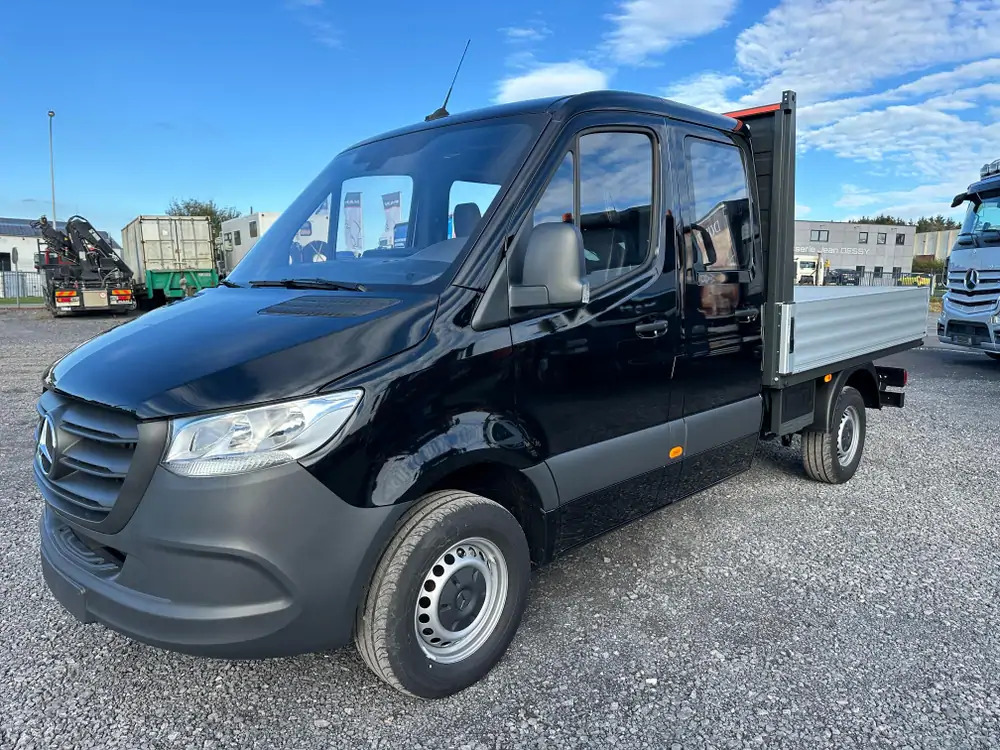 Mercedes-Benz Sprinter 317 CDI * BRAND NEW*CREW CAB 7 SEATS - Fourgon plateau, Utilitaire double cabine: photos 1 Mercedes-Benz Sprinter 317 CDI * BRAND NEW*CREW CAB 7 SEATS - Fourgon plateau, Utilitaire double cabine: photos 1