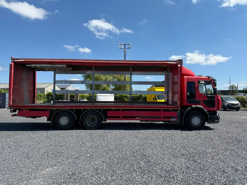 Renault Premium *451.000 km*Hayon 2500 kg*Full pneumatique*Euro5 - Camion à rideaux coulissants: photos 4 Renault Premium *451.000 km*Hayon 2500 kg*Full pneumatique*Euro5 - Camion à rideaux coulissants: photos 4