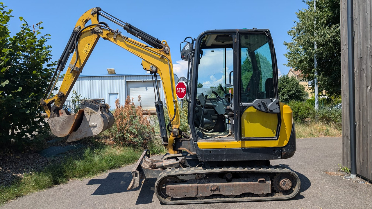 YANMAR SV26 - Mini pelle: photos 1 YANMAR SV26 - Mini pelle: photos 1