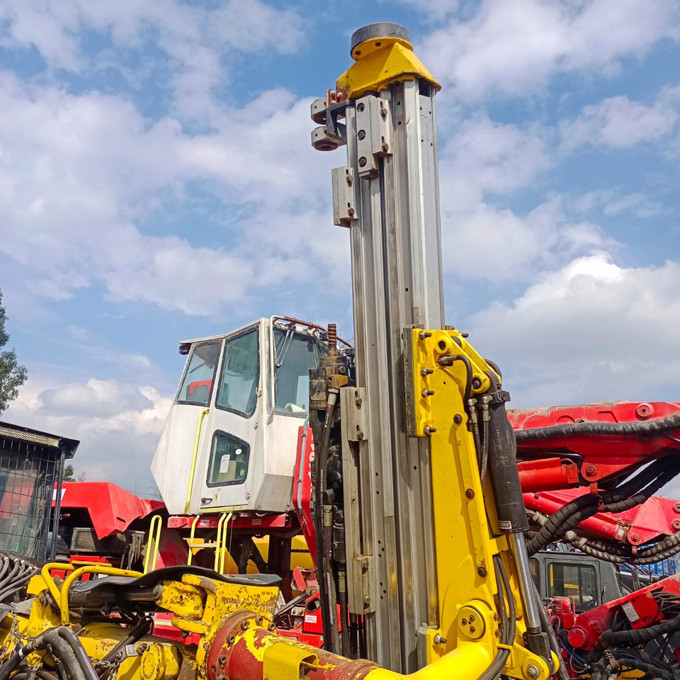 EPIROC BOOMER S1D - Machine d'exploitation minière: photos 1 EPIROC BOOMER S1D - Machine d'exploitation minière: photos 1