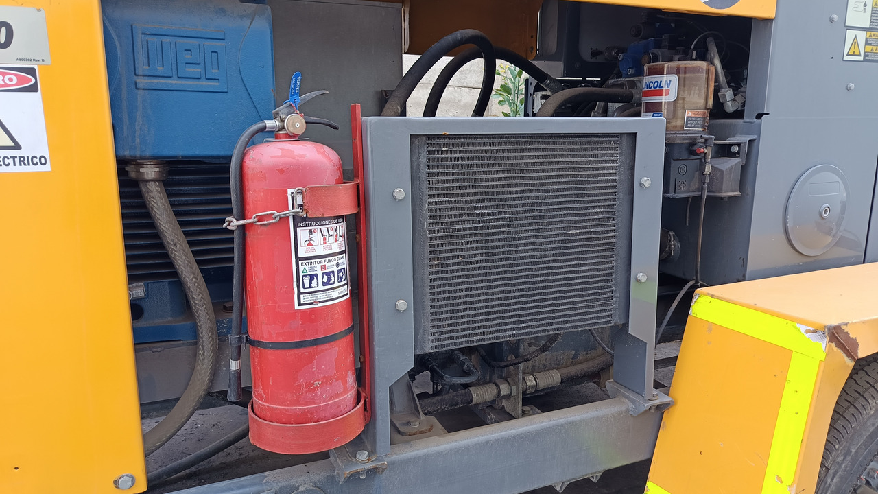 PUTZMEISTER TK40 - Camion pompe: photos 2 PUTZMEISTER TK40 - Camion pompe: photos 2