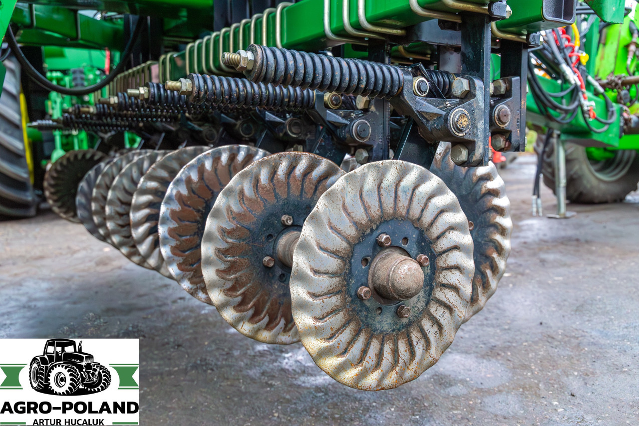 Great Plains NTA 2000 - 2008 ROK - Combiné de semis: photos 5 Great Plains NTA 2000 - 2008 ROK - Combiné de semis: photos 5