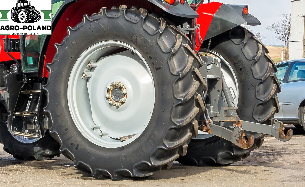 MASSEY FERGUSON 6713 - 2019 ROK - 2459 h - Tracteur agricole: photos 3 MASSEY FERGUSON 6713 - 2019 ROK - 2459 h - Tracteur agricole: photos 3
