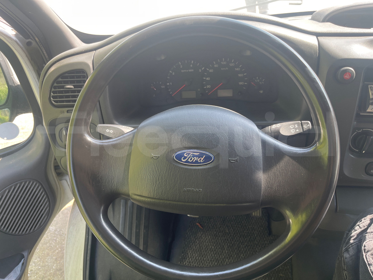 Bundle di 4 mezzi Ford - Transit Tourneo Ford - Transit Tourneo Ford - Transit Ford - Transit Tourneo - Minibus, Transport de personnes: photos 3 Bundle di 4 mezzi Ford - Transit Tourneo Ford - Transit Tourneo Ford - Transit Ford - Transit Tourneo - Minibus, Transport de personnes: photos 3
