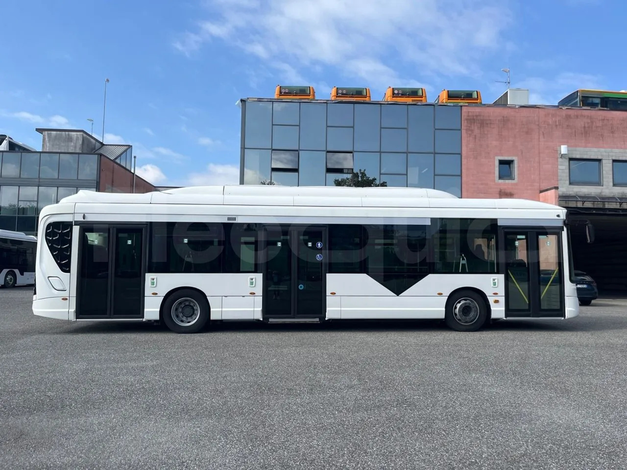 Bus urbain, Bus électrique Heuliez GX 337 ELEC: photos 12