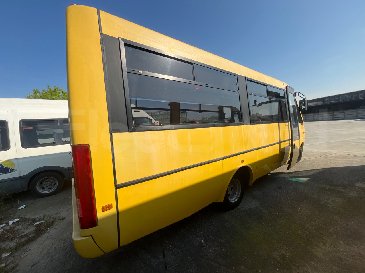 Bus scolaire Iveco Cacciamali: photos 9