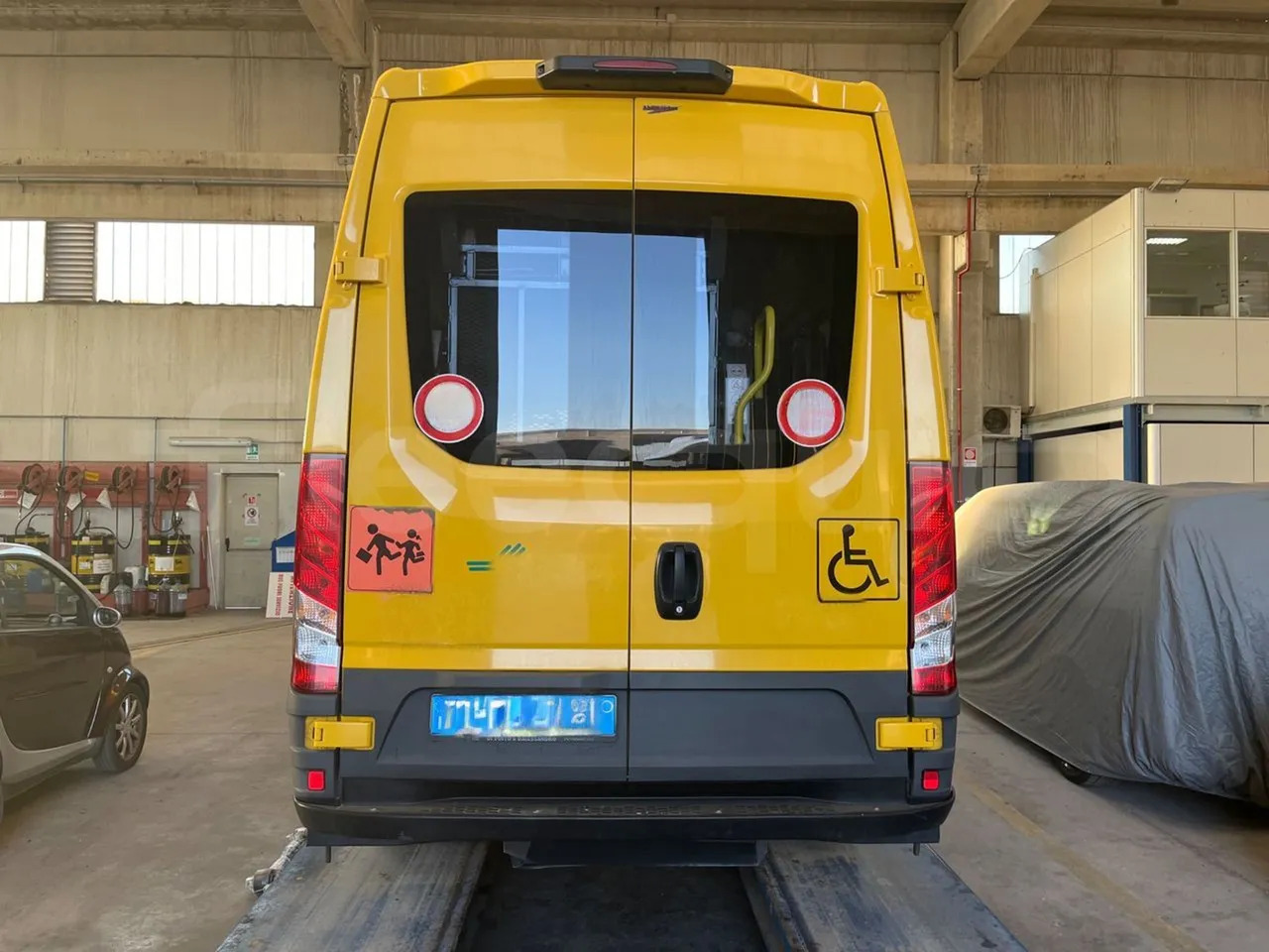 Iveco Daily - Bus scolaire: photos 5 Iveco Daily - Bus scolaire: photos 5