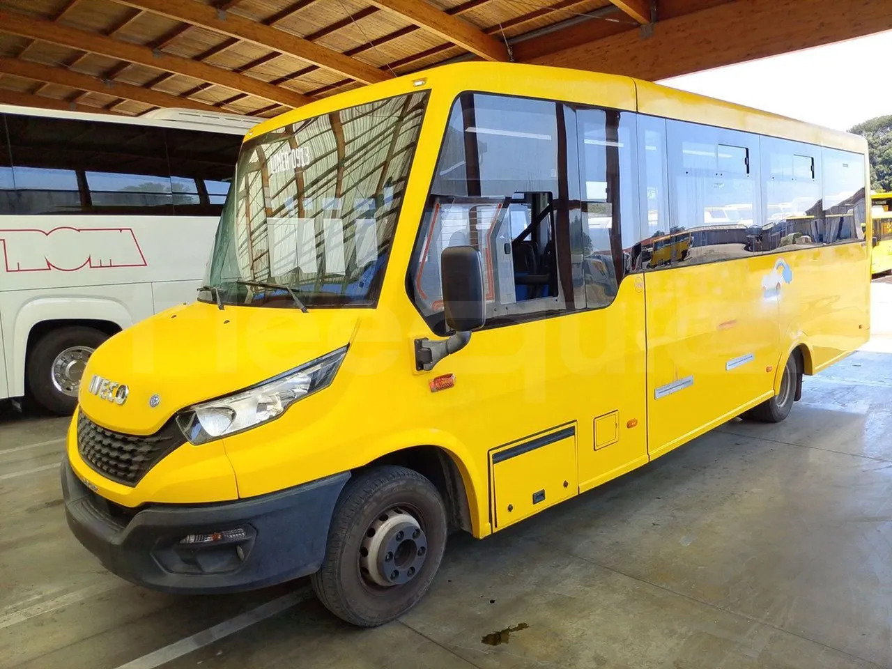 Iveco Indcar - Bus scolaire: photos 4 Iveco Indcar - Bus scolaire: photos 4