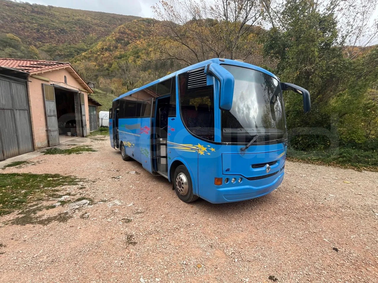 Crédit-bail  Renault Millenium 250 Renault Millenium 250: photos 12