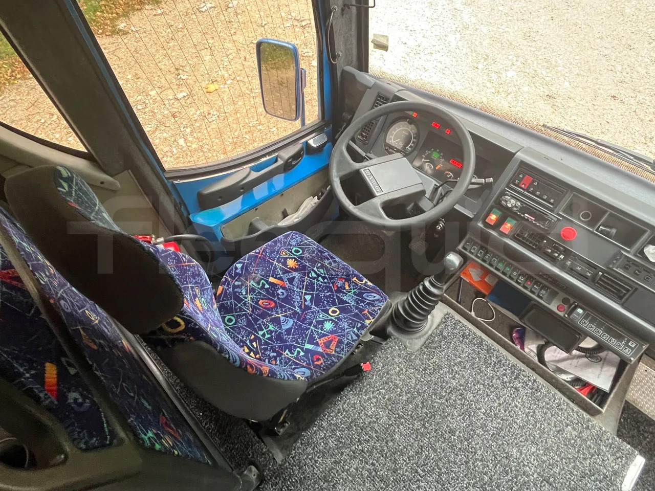 Crédit-bail  Renault Millenium 250 Renault Millenium 250: photos 19