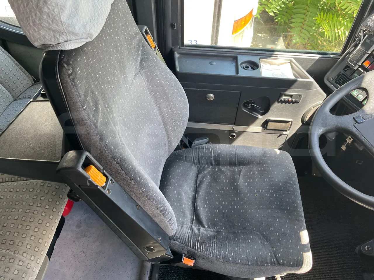 Crédit-bail Setra S328 Setra S328: photos 18 Crédit-bail Setra S328 Setra S328: photos 18