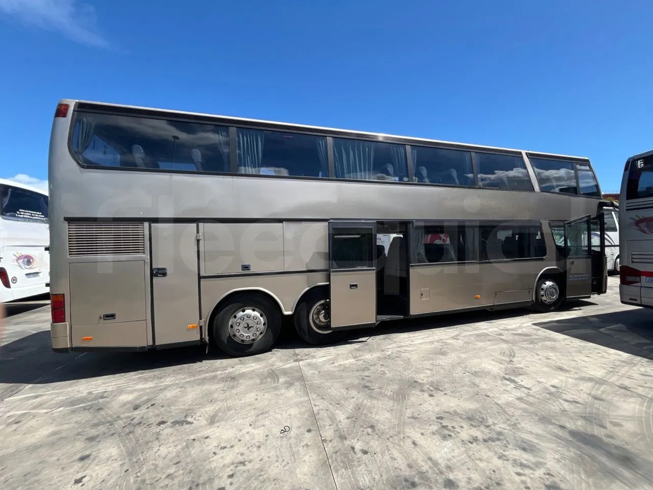 Crédit-bail Setra S328 Setra S328: photos 13 Crédit-bail Setra S328 Setra S328: photos 13