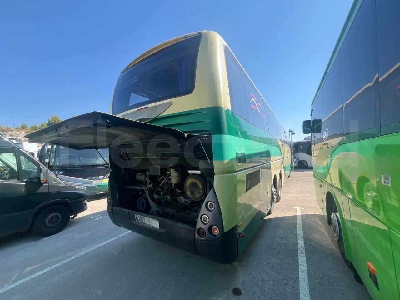 Autocar Volvo B12B: photos 7