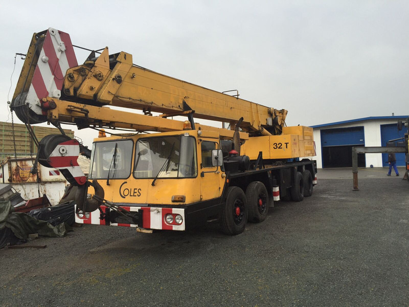 Coles Hydros T 321 - Grue tout-terrain: photos 2 Coles Hydros T 321 - Grue tout-terrain: photos 2