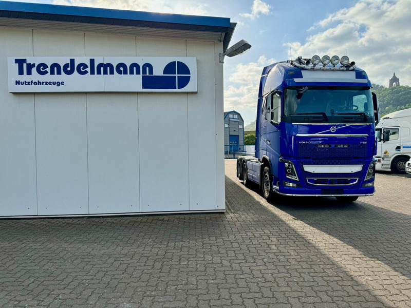 Volvo FH-16-750 SZM 6x4 Retarder TÜV 09.2026 - Tracteur routier: photos 4 Volvo FH-16-750 SZM 6x4 Retarder TÜV 09.2026 - Tracteur routier: photos 4