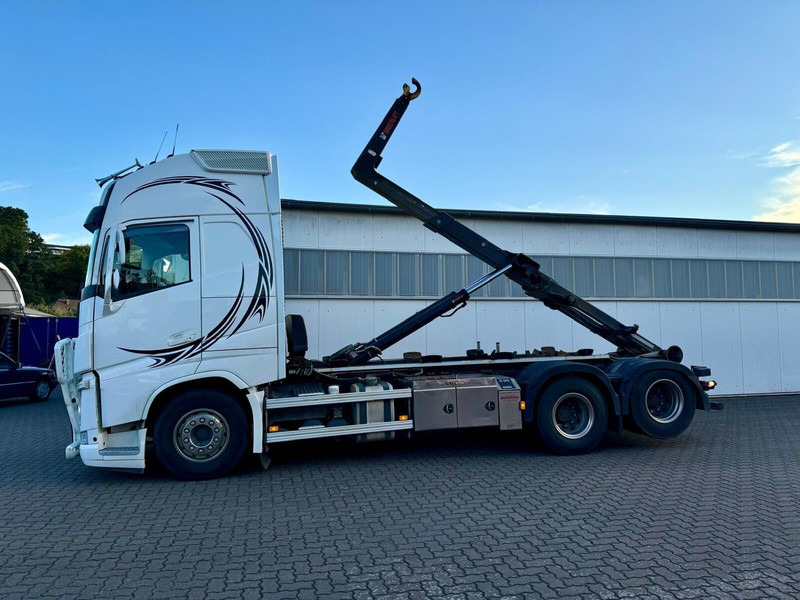 Volvo FH 540 6x4 Liftachse ARK-Hooklift-Funk-Radio-Comand Retarder - Camion ampliroll: photos 2 Volvo FH 540 6x4 Liftachse ARK-Hooklift-Funk-Radio-Comand Retarder - Camion ampliroll: photos 2