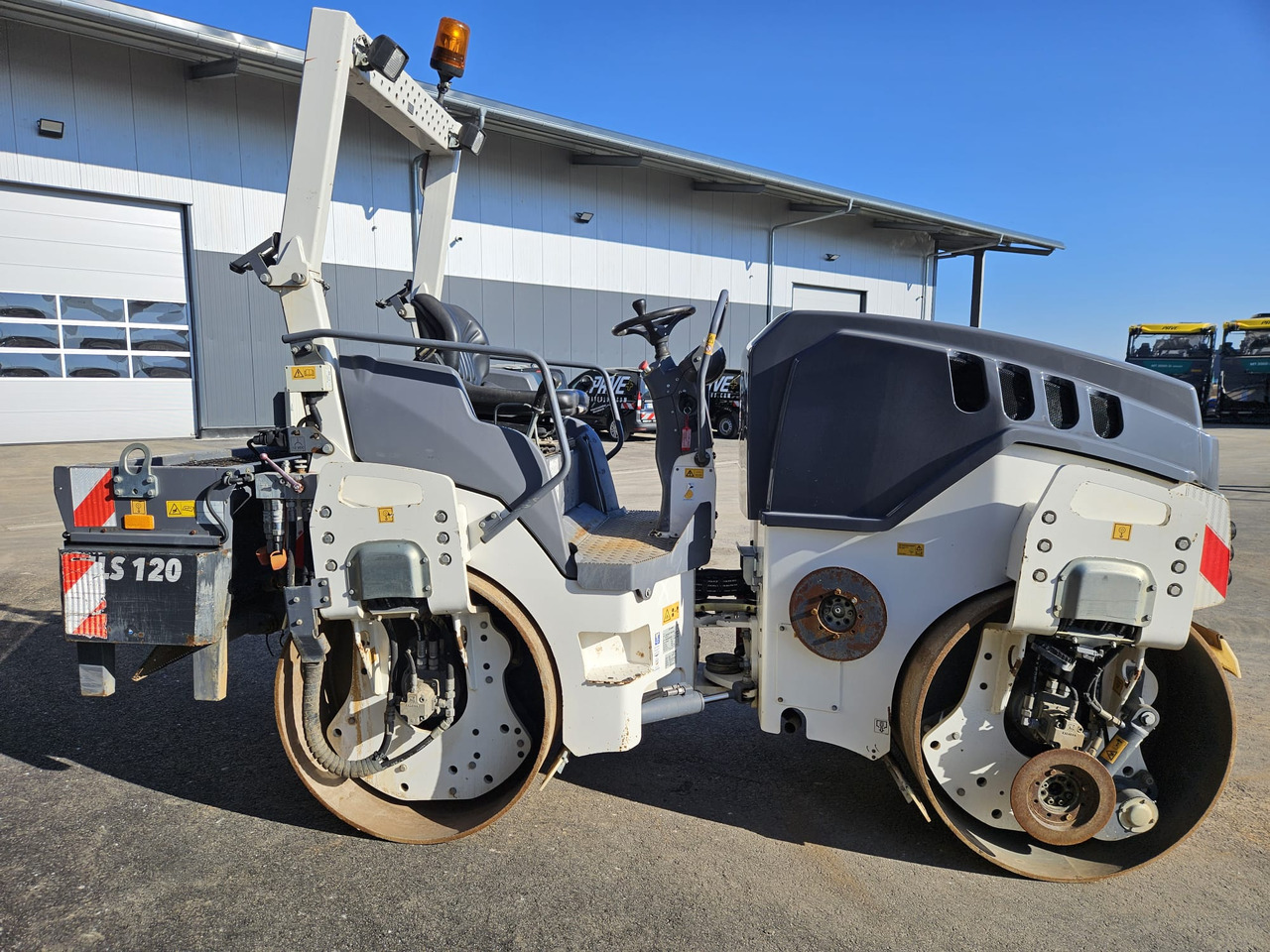 HAMM HD 13i VV - Rouleau compresseur: photos 2 HAMM HD 13i VV - Rouleau compresseur: photos 2