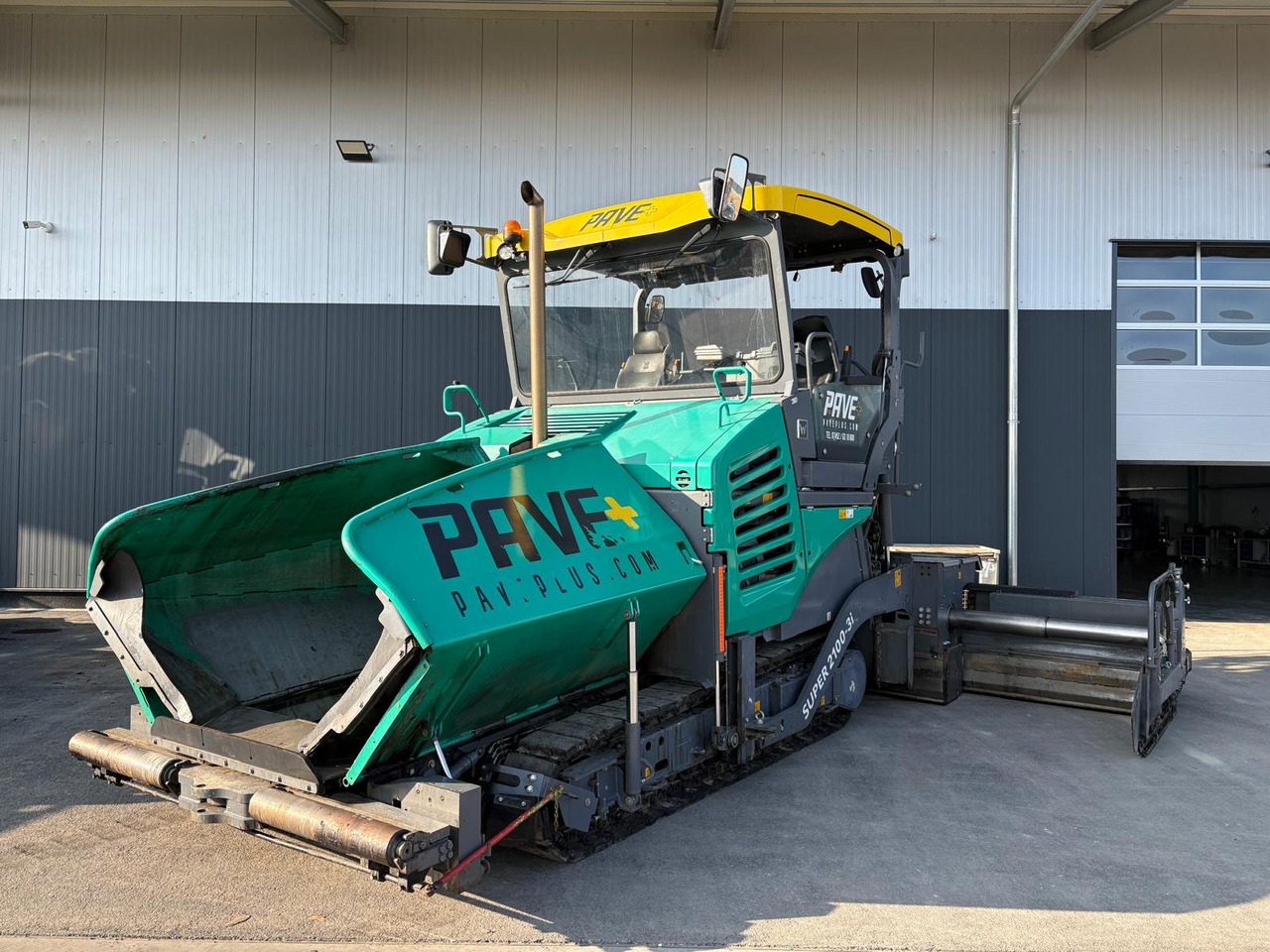 VÖGELE SUPER 2100-3i - Finisseur: photos 2 VÖGELE SUPER 2100-3i - Finisseur: photos 2