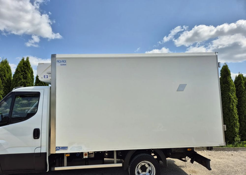 Chłodnia Mroźnia 3.6m 2017 rok Carrier Xarios 600 zasilanie stacjonarne 230v , 2 parowniki, stan bdb! - Carrosserie frigorifique: photos 3 Chłodnia Mroźnia 3.6m 2017 rok Carrier Xarios 600 zasilanie stacjonarne 230v , 2 parowniki, stan bdb! - Carrosserie frigorifique: photos 3