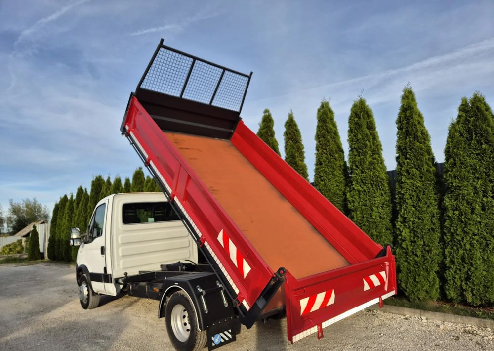 Iveco 65C18 3.0 180KM - Véhicule utilitaire benne: photos 3 Iveco 65C18 3.0 180KM - Véhicule utilitaire benne: photos 3