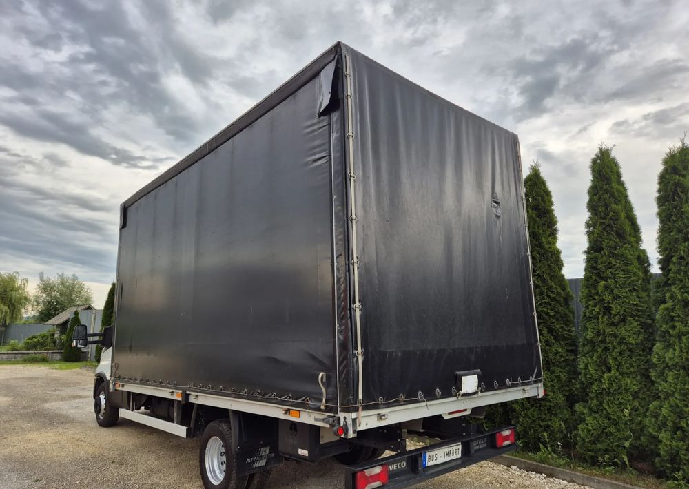 Iveco 70C17 3.0 170KM Skrzyniowy - Véhicule utilitaire plateau baché: photos 3 Iveco 70C17 3.0 170KM Skrzyniowy - Véhicule utilitaire plateau baché: photos 3