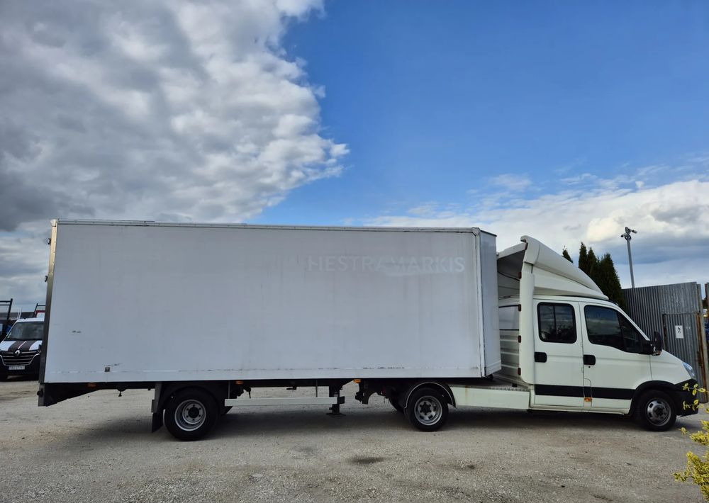 Iveco Ciągnik siodłowy 35c17 - Châssis cabine: photos 4 Iveco Ciągnik siodłowy 35c17 - Châssis cabine: photos 4