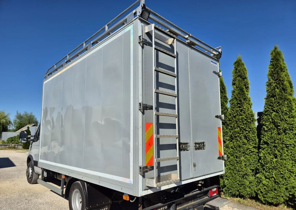 Kontener 8 palet Iveco, wysoki 230cm, bagażnik dachowy, regały, stan idealny! - Carrosserie fourgon: photos 5 Kontener 8 palet Iveco, wysoki 230cm, bagażnik dachowy, regały, stan idealny! - Carrosserie fourgon: photos 5