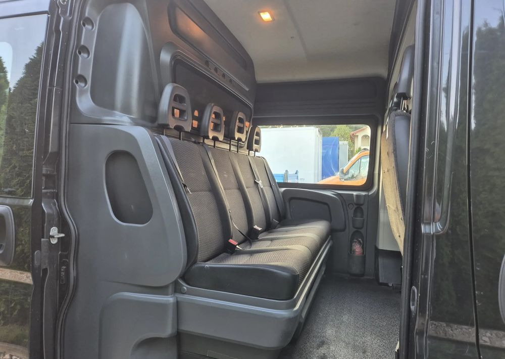 Peugeot Boxer 2.2 130KM Dubel kabina - Fourgon utilitaire, Utilitaire double cabine: photos 5 Peugeot Boxer 2.2 130KM Dubel kabina - Fourgon utilitaire, Utilitaire double cabine: photos 5