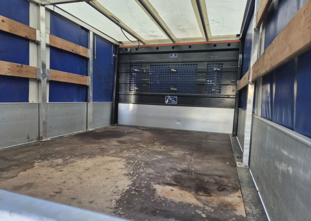 Renault MASTER 2.3 MAXI - Utilitaire double cabine: photos 4 Renault MASTER 2.3 MAXI - Utilitaire double cabine: photos 4