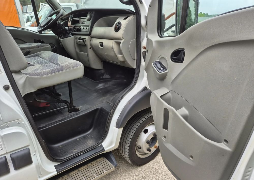 Renault Mascott 3.0Dxi - Véhicule utilitaire benne: photos 5 Renault Mascott 3.0Dxi - Véhicule utilitaire benne: photos 5