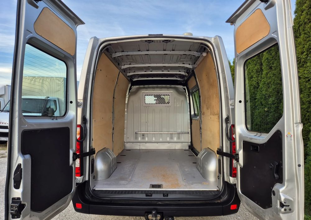 Renault Master 2.3 125KM ŚLICZNY Bez AdBlue** - Fourgon utilitaire: photos 5 Renault Master 2.3 125KM ŚLICZNY Bez AdBlue** - Fourgon utilitaire: photos 5