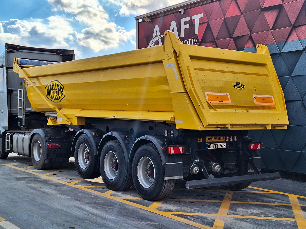 MEILLER - Semi-remorque benne: photos 3 MEILLER - Semi-remorque benne: photos 3