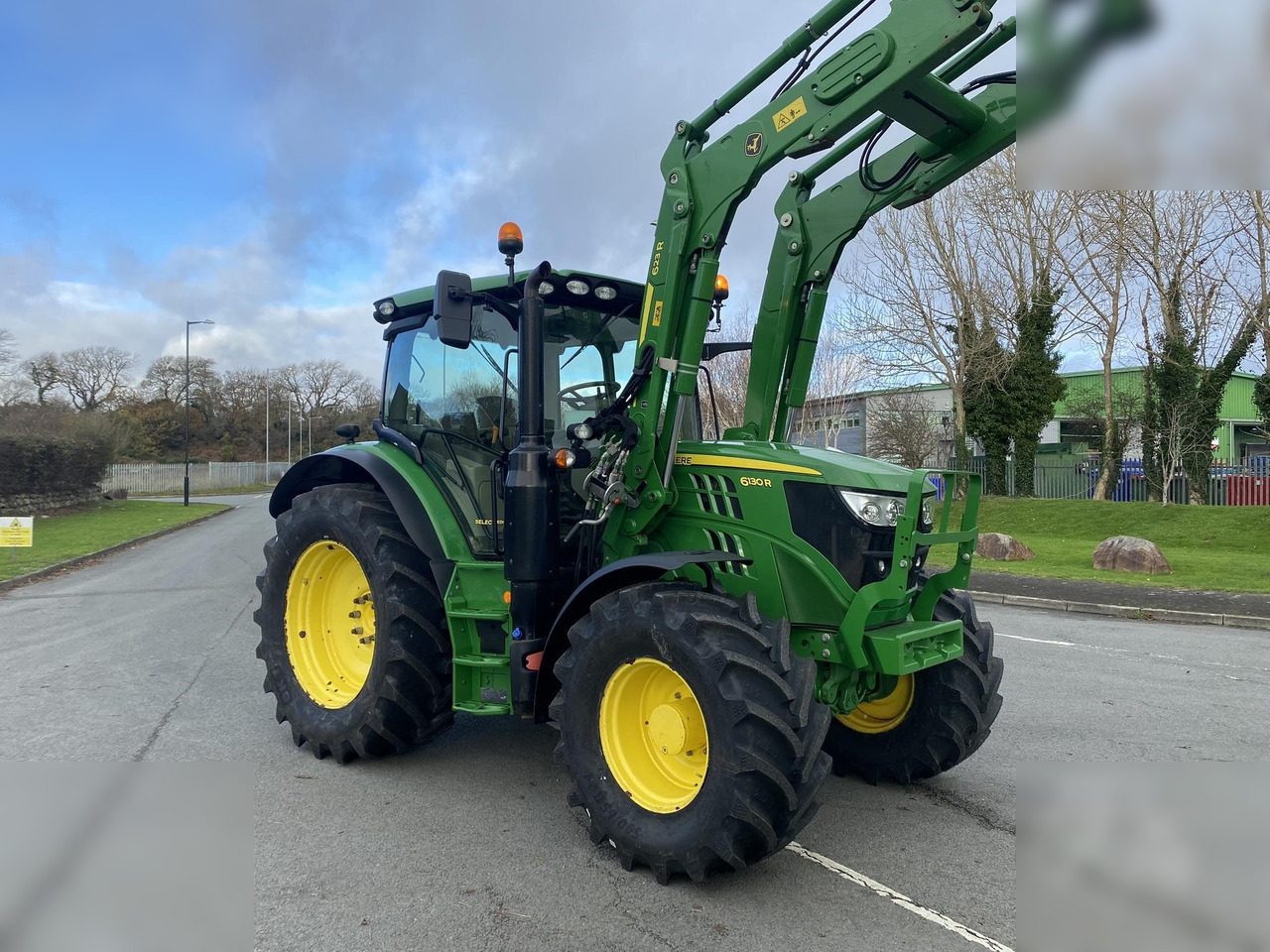 2019 JOHN DEERE 6130R - Tracteur agricole: photos 2 2019 JOHN DEERE 6130R - Tracteur agricole: photos 2