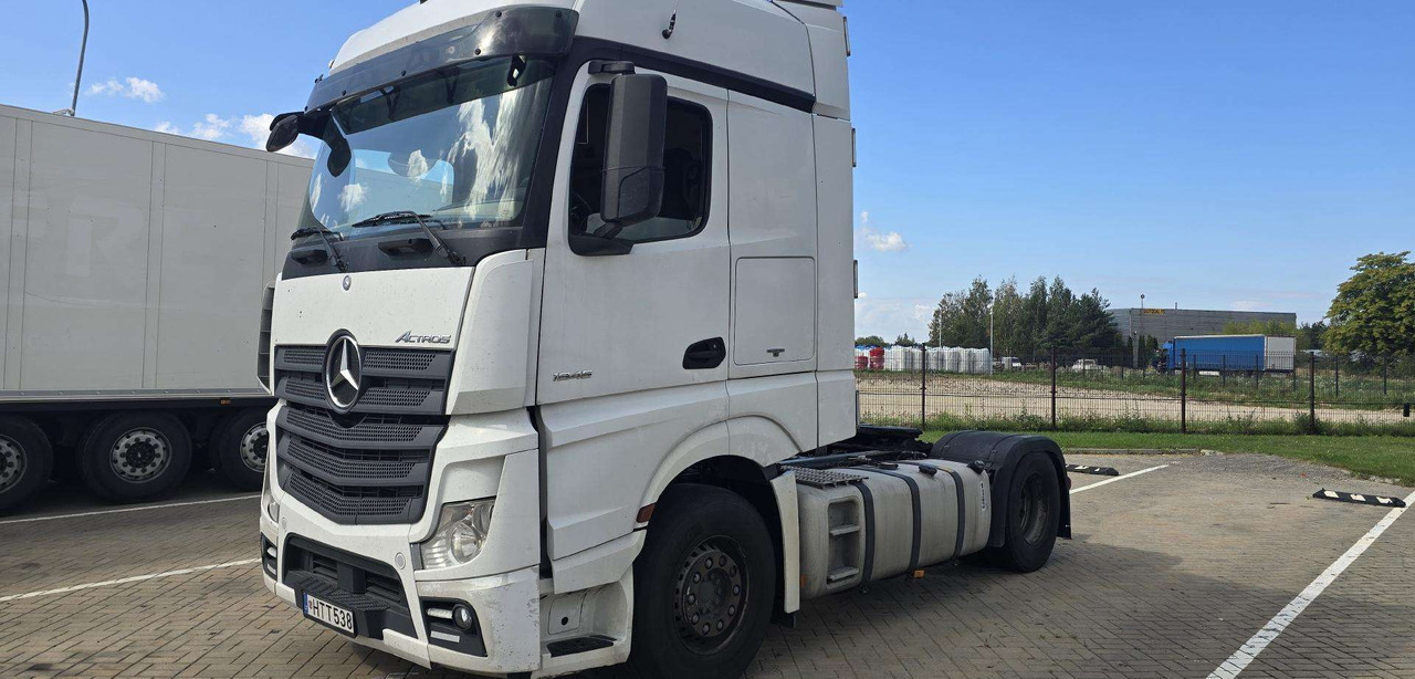 Mercedes-Benz ACTROS - Tracteur routier: photos 1 Mercedes-Benz ACTROS - Tracteur routier: photos 1