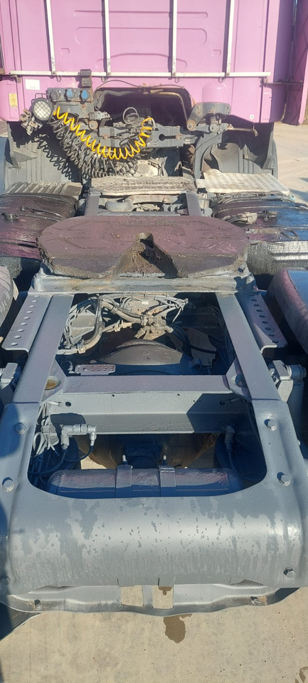 SCANIA R420 - Tracteur routier: photos 5 SCANIA R420 - Tracteur routier: photos 5