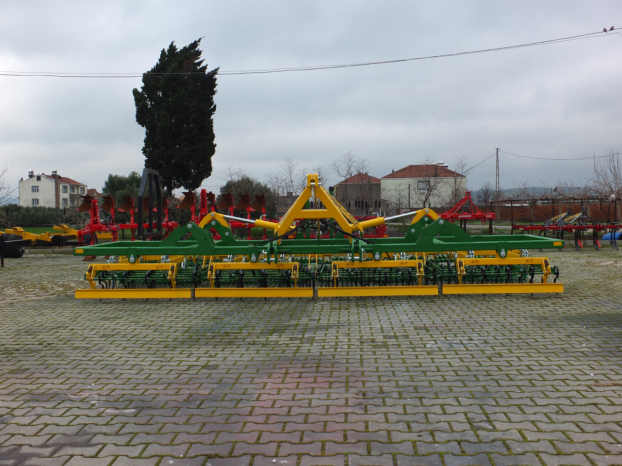 Modonex MT-600R Combine - Outils du sol: photos 4 Modonex MT-600R Combine - Outils du sol: photos 4