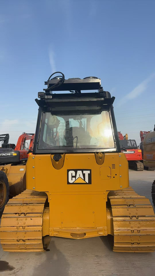 CATERPILLAR D5k diesel compact precision fuel-efficient cater bulldozer - Bulldozer: photos 4 CATERPILLAR D5k diesel compact precision fuel-efficient cater bulldozer - Bulldozer: photos 4
