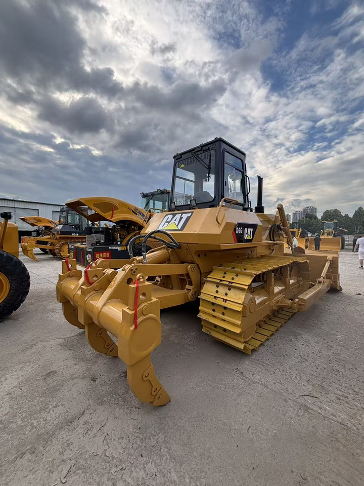 CATERPILLAR D6G bulldozer construction machine - Bulldozer: photos 4 CATERPILLAR D6G bulldozer construction machine - Bulldozer: photos 4