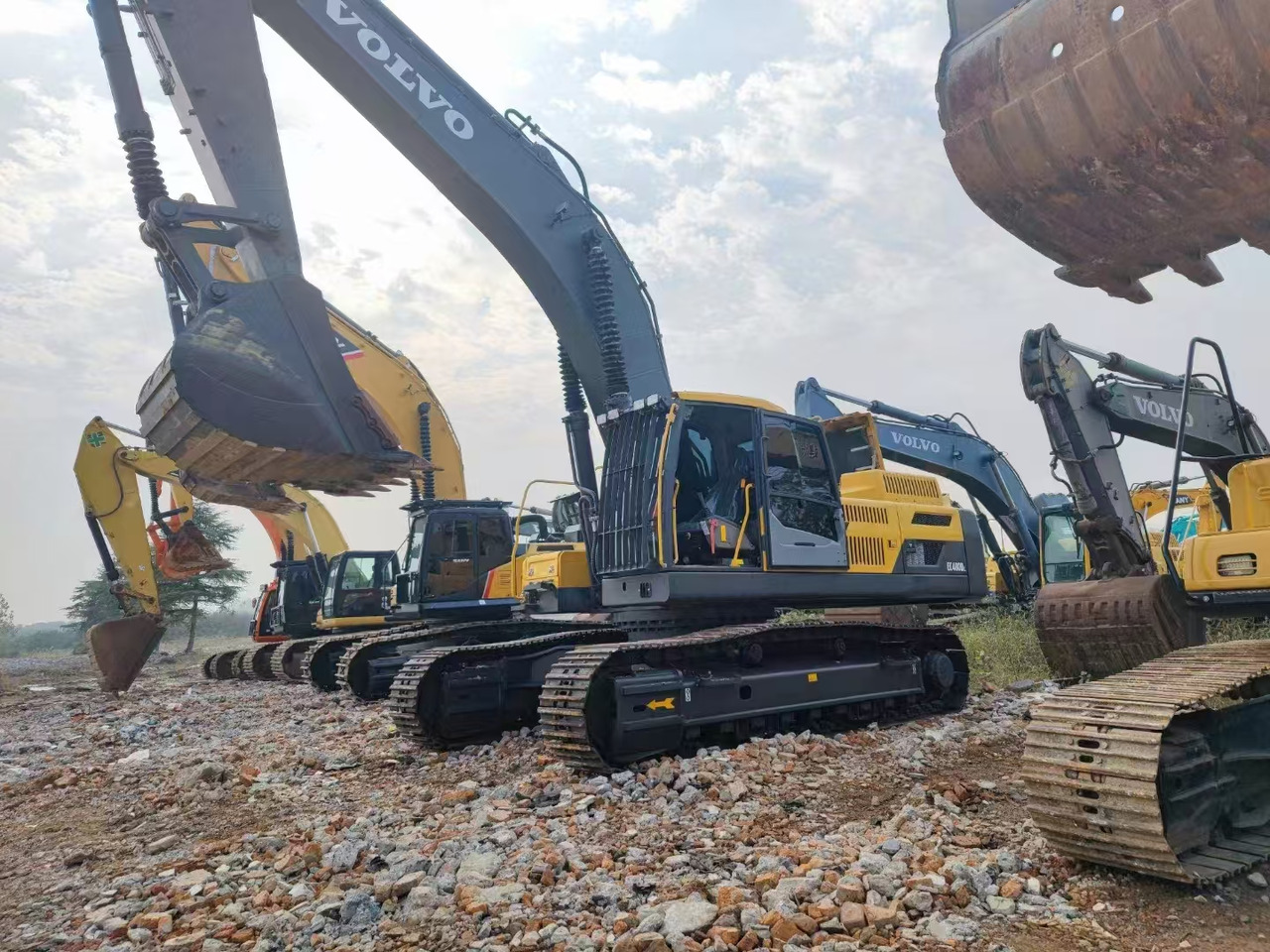 VOLVO EC480 used  original excavator - Pelle sur chenille: photos 2 VOLVO EC480 used  original excavator - Pelle sur chenille: photos 2