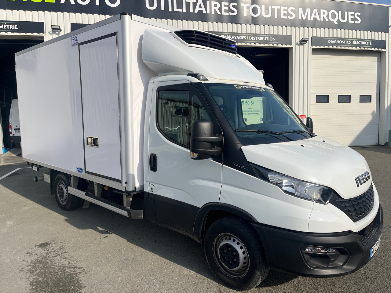 IVECO DAILY 35S14 FRIGORIFIQUE FRCX - Véhicule utilitaire frigorifique: photos 1 IVECO DAILY 35S14 FRIGORIFIQUE FRCX - Véhicule utilitaire frigorifique: photos 1