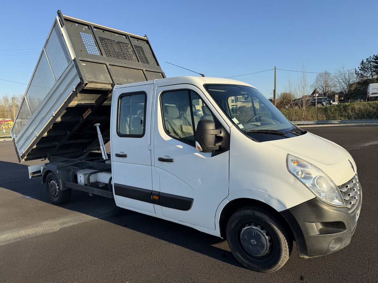 RENAULT MASTER 2.3DCI125 BENNE ACIER DOUBLE CABINE ROUE SIMPLE + REHAUSSE DE RIDELLE - Véhicule utilitaire benne: photos 1 RENAULT MASTER 2.3DCI125 BENNE ACIER DOUBLE CABINE ROUE SIMPLE + REHAUSSE DE RIDELLE - Véhicule utilitaire benne: photos 1