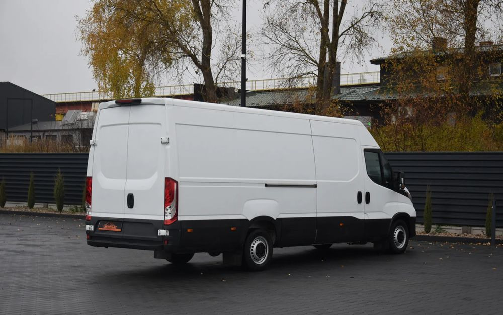 Iveco DAILY MAXI 35S16 / 2.3 - 160 KM / NOWY MODEL / 3 OSOBY / DOSTAWCZE / BLASZAK / KLIMA / CZUJNIKI COFANIA / TRYB CITY-ECO / 2023 / SERWISOWANY / SPROWADZONY Z NIEMIEC - Fourgon utilitaire: photos 5 Iveco DAILY MAXI 35S16 / 2.3 - 160 KM / NOWY MODEL / 3 OSOBY / DOSTAWCZE / BLASZAK / KLIMA / CZUJNIKI COFANIA / TRYB CITY-ECO / 2023 / SERWISOWANY / SPROWADZONY Z NIEMIEC - Fourgon utilitaire: photos 5