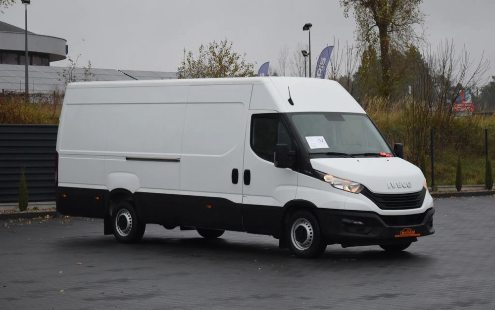 Iveco DAILY MAXI 35S16 / 2.3 - 160 KM / NOWY MODEL / 3 OSOBY / DOSTAWCZE / BLASZAK / KLIMA / CZUJNIKI COFANIA / TRYB CITY-ECO / 2023 / SERWISOWANY / SPROWADZONY Z NIEMIEC - Fourgon utilitaire: photos 3 Iveco DAILY MAXI 35S16 / 2.3 - 160 KM / NOWY MODEL / 3 OSOBY / DOSTAWCZE / BLASZAK / KLIMA / CZUJNIKI COFANIA / TRYB CITY-ECO / 2023 / SERWISOWANY / SPROWADZONY Z NIEMIEC - Fourgon utilitaire: photos 3