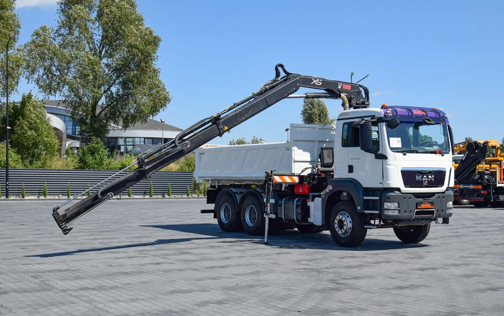 MAN TGS 33.360 / 6x4 / HDS HIAB 122 E-2 HIDUO / STEROWANIE RADIOWE / WYWROTKA / HYDROBURTA / AUTOMAT / KLIMA / TEMPOMAT / KAMERA COFANIA / SPROWADZONY - Camion benne, Camion grue: photos 3 MAN TGS 33.360 / 6x4 / HDS HIAB 122 E-2 HIDUO / STEROWANIE RADIOWE / WYWROTKA / HYDROBURTA / AUTOMAT / KLIMA / TEMPOMAT / KAMERA COFANIA / SPROWADZONY - Camion benne, Camion grue: photos 3