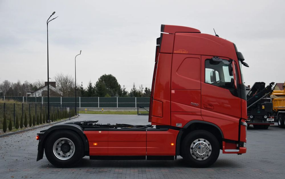 Volvo FH500 / FULL ADR / HYDRAULIKA / EURO 6 / ACC / LEDY / ALUFELGI / SERWISOWANY / SPROWADZONY - Tracteur routier: photos 4 Volvo FH500 / FULL ADR / HYDRAULIKA / EURO 6 / ACC / LEDY / ALUFELGI / SERWISOWANY / SPROWADZONY - Tracteur routier: photos 4