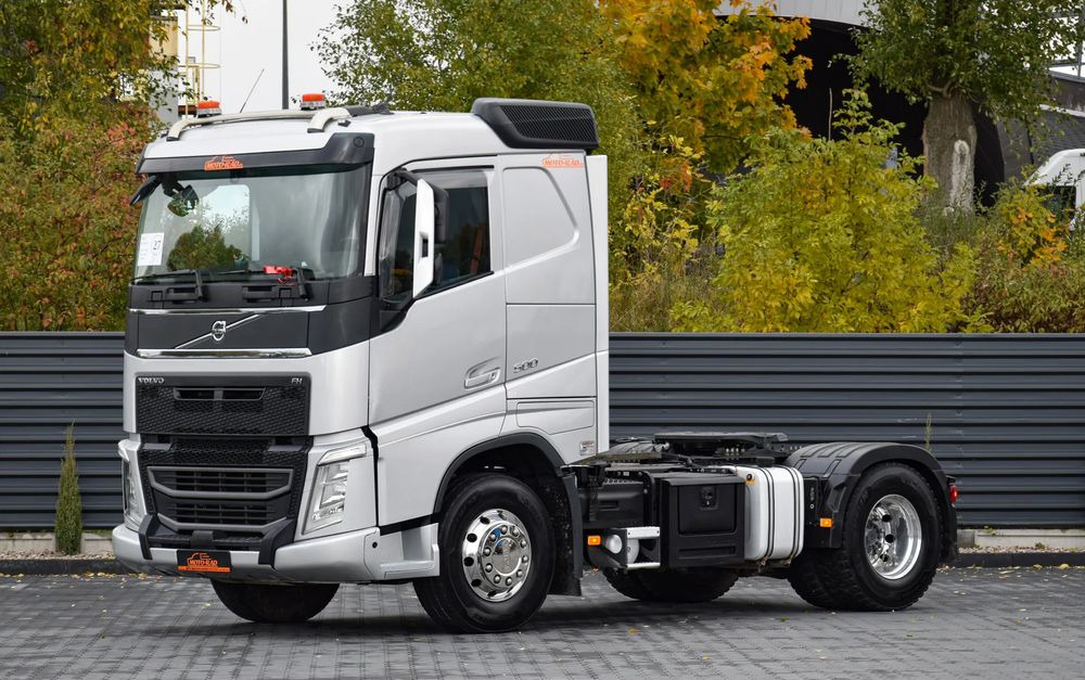 Volvo FH500 / NISKA KABINA / HYDRAULIKA / EURO 6 / ACC / LEDY / ALUFELGI / SERWISOWANY / SPROWADZONY - Tracteur routier: photos 1 Volvo FH500 / NISKA KABINA / HYDRAULIKA / EURO 6 / ACC / LEDY / ALUFELGI / SERWISOWANY / SPROWADZONY - Tracteur routier: photos 1