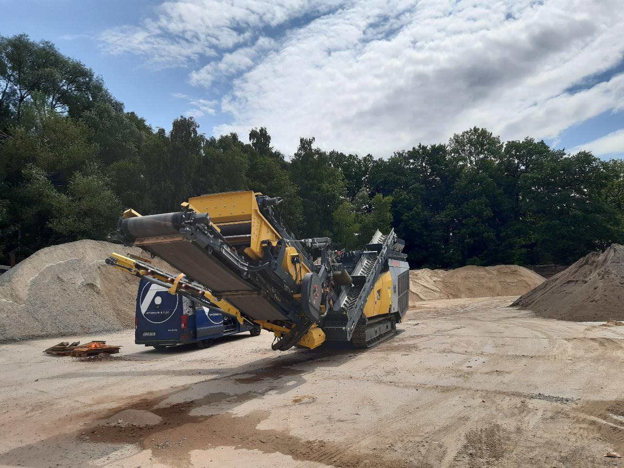 Keestrack R3h DD - Concasseur à percussion: photos 1 Keestrack R3h DD - Concasseur à percussion: photos 1